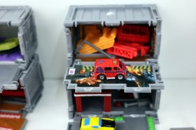 Micro Machines Lot 14 Vehicles & 12 Mystery Pack Playsets - READ