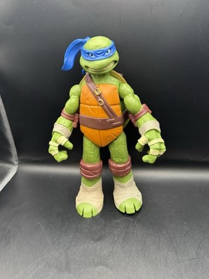 Viacom 2012 Playmates Teenage Mutant Ninja Turtles 10  Leonardo Action Figure