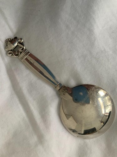 Antique Georg Jensen Sterling Silver Baby spoon Acorn pattern - Picture 3 of 6