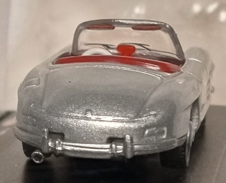Picture 4 of 5