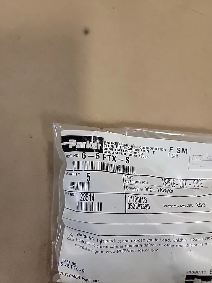 5 Parker Adaptor Fittings Triple- Lok - Pipe 9/16 X3/8  P/N 6 - 6 FTX-S     - Image 2 of 3