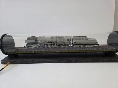 AC fitted (for Marklin) - Model train exhibition cylindrical stand H0 scale