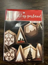 DCWV Hanging Light-Up Holiday Christmas Garland Kit Paper Projects DIY NIP