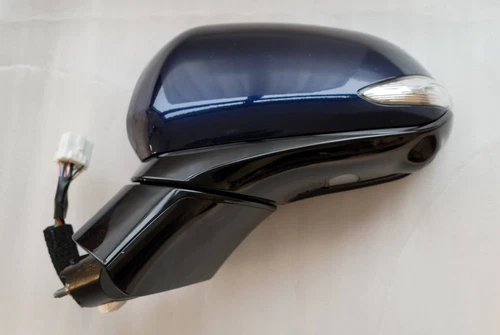 Blue LH driver side door mirror w/ BSM + BVM Camera. OEM for 2019-2021 Santa Fe