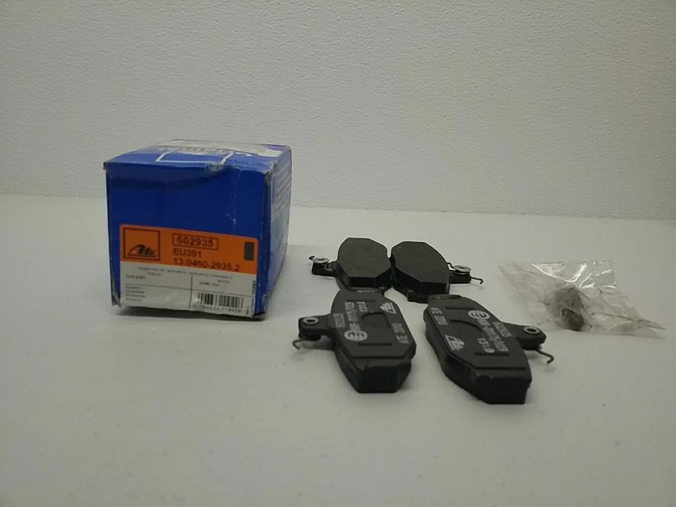 Juego de pastillas de freno de disco traseras 602935 ATE 87-99 para Volvo 760 780 940 960 V70 Foto 2 de 4