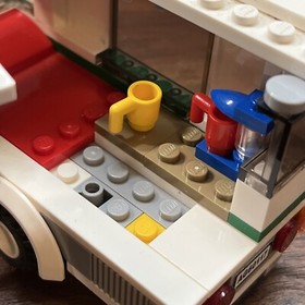 LEGO CITY SET # 60117 Van & Caravan Set W/Mini Figures, Box & Instructions 99%