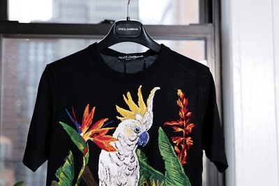Tシャツ・カットソー DOLCE  GABBANA Women Tops O7A00T BLACK Jersey T-shirt with logo embroidery on neck in Black for