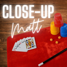 MAGICIAN CLOSE UP MATT - RED - Magic  Party Tricks