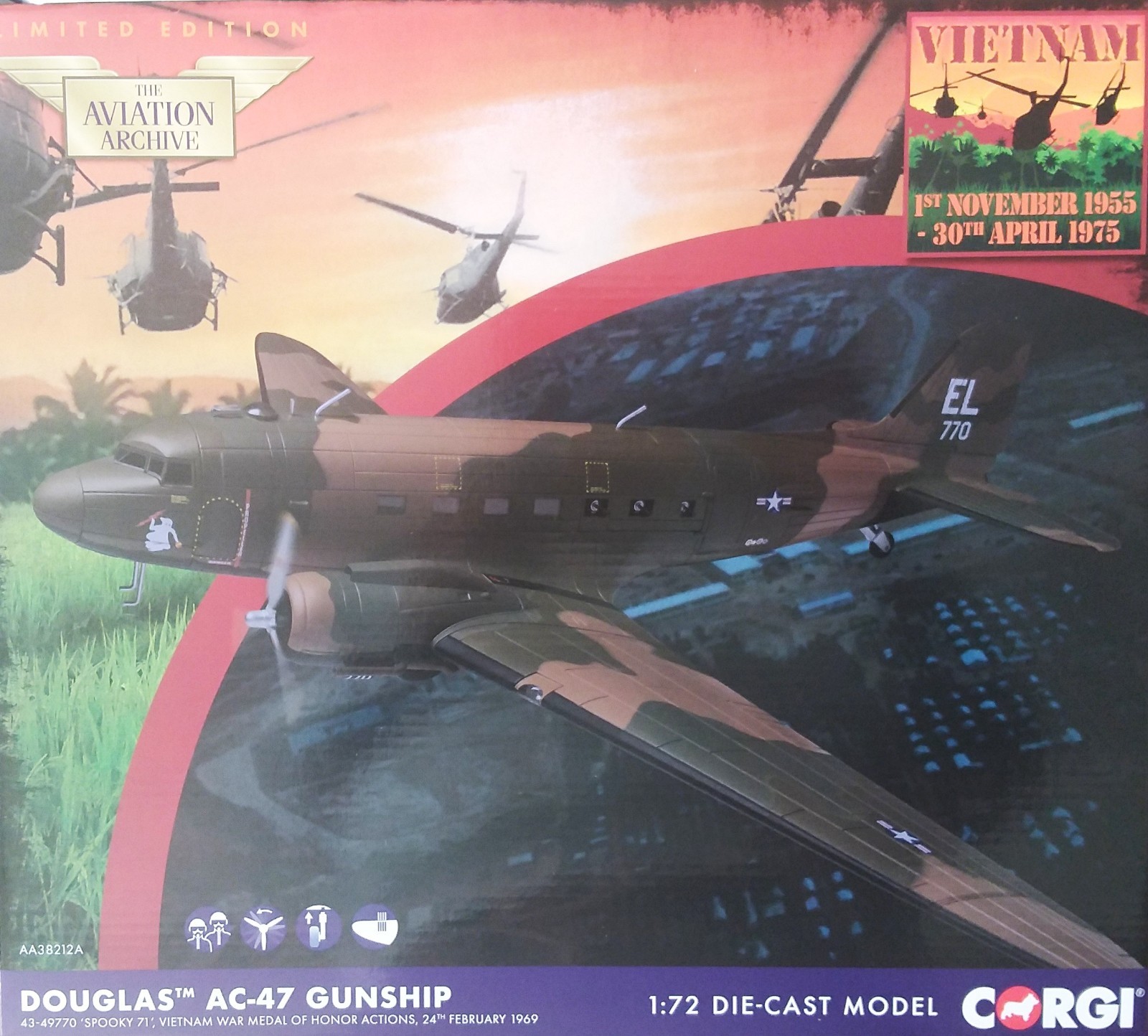 Corgi Douglas AC-47 Gunship 'Spooky 71' 42-49770 1:72 Diecast Model AA38212A