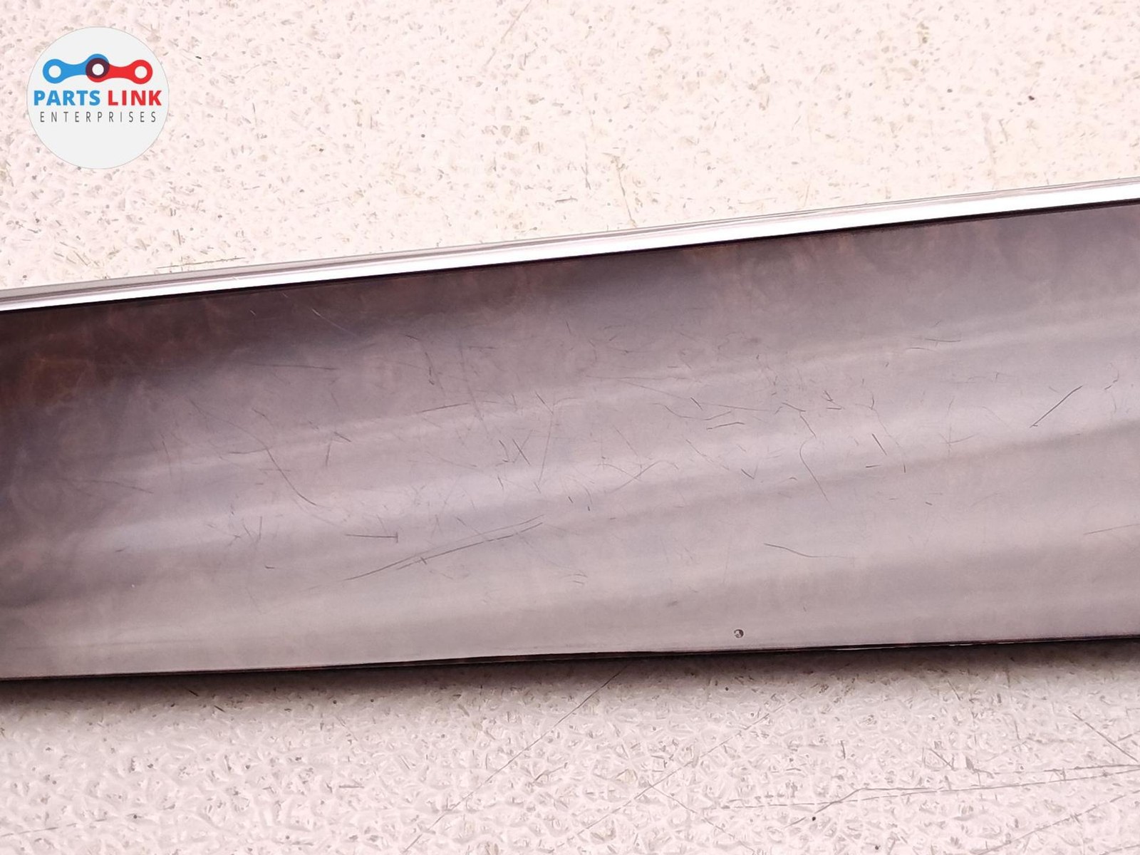 Bentley Bentayga 2016-2020 Rear Right Door panel molding