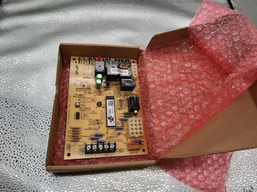 YORK Coleman 265901 Furnace Control Circuit Board Emerson 50A56-242-92