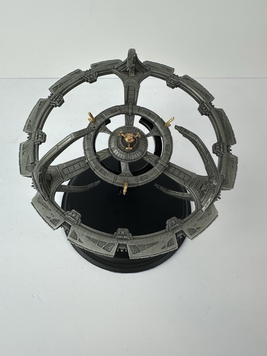 Star Trek Deep Space Nine Space Station Pewter Franklin Mint +
