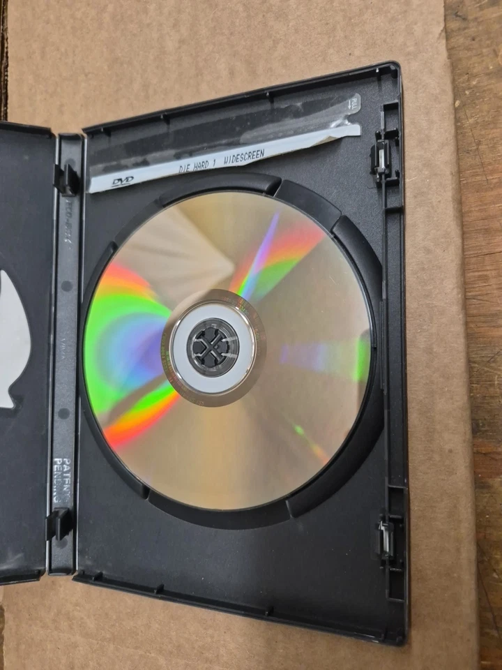 Die Hard (DVD, 2004) 1279 - image 3 of 4