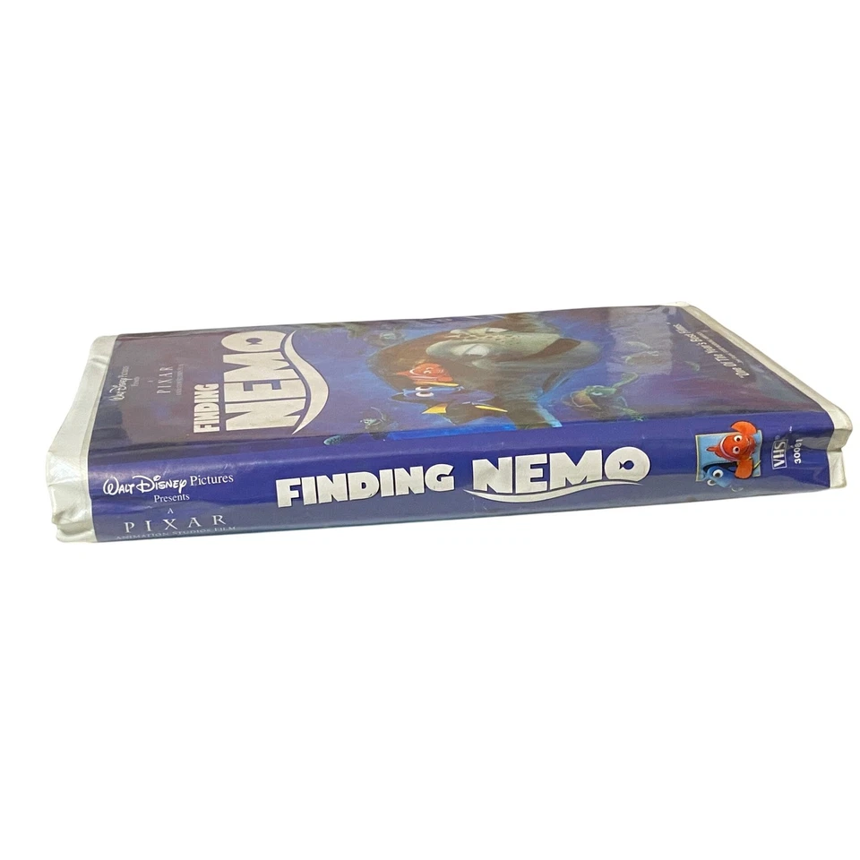 Finding Nemo VHS Tape Walt Disney Pictures Pixar Animation Film Movie - Imagem 3 de 4