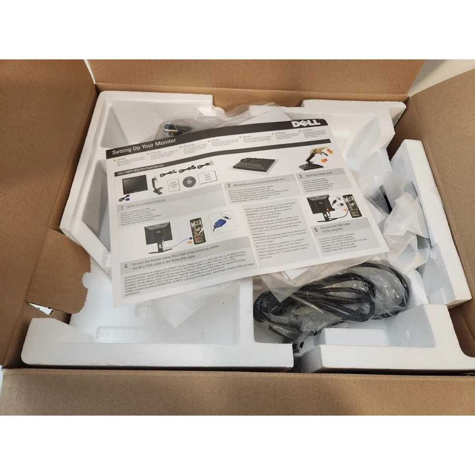 Dell P170S 17" LCD Monitor 1280x1024 VGA Display 0YVG53 OPEN BOX Tested Working - Image 2 of 3