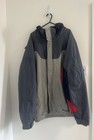 Foto 1 di 18
