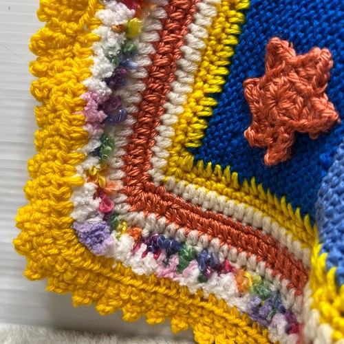 Handmade Crochet Knitted Baby Blanket Throw Pram Cover Star Applique Handmade - Picture 5 of 8