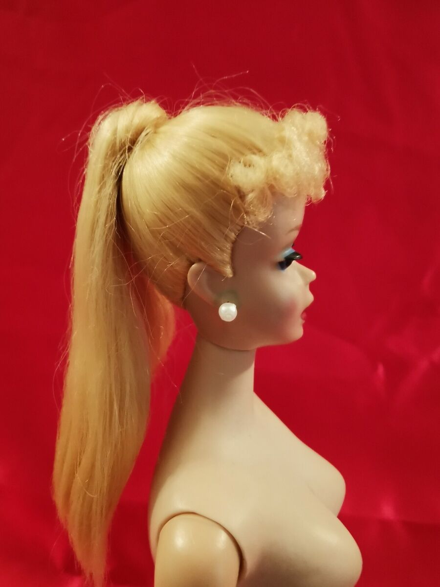 VINTAGE HIGH COLOR #3 BLONDE PONYTAIL BARBIE WITH RARE BLUE VINTAGE HIGH COLOR #3 BLONDE PONYTAIL BARBIE WITH RARE BLUE