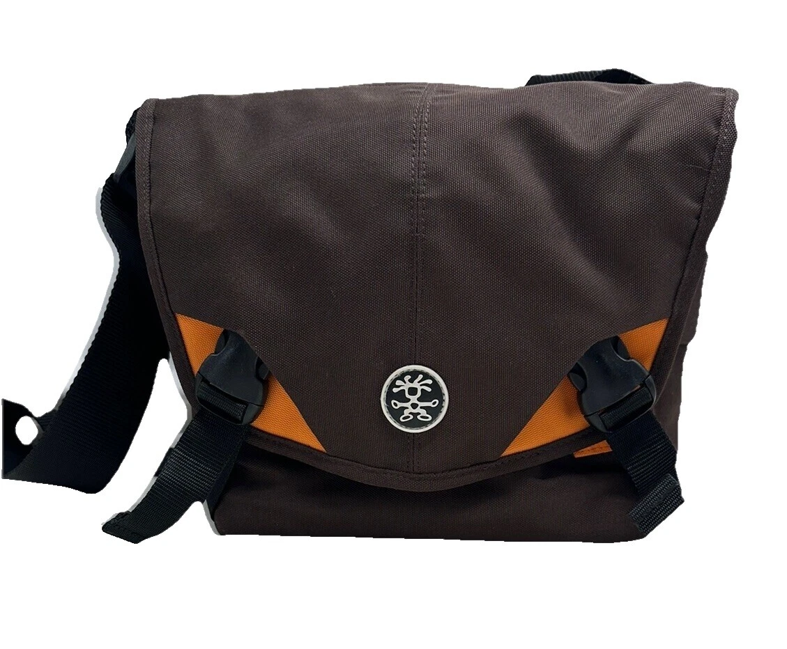 Câmera Crumpler Estojos, capas e bolsas com compartimentos de Acessórios