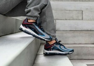 air max deluxe aj7831