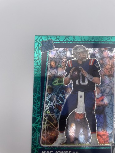 Mac Jones 2021 Donruss novato con clasificación óptica #206 Green Velocity Patriots - Imagen 3 de 10