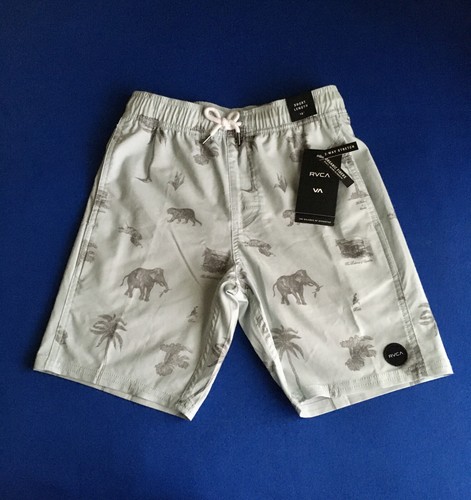 RVCA Bundle Boys 3 Shorts + 1 T-Shirt Small. All Brand New with Tags! - Picture 2 of 13