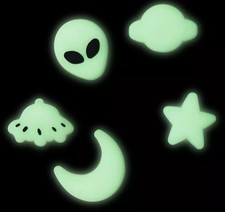 New Original Jibbitz Crocs Charm Alien Glow In The Dark Ceiling Stars 5 Pack