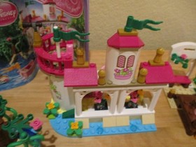 LEGO (41052) Disney: Ariel's Magical Kiss - Mermaid Princess MISSING 2 PIECES