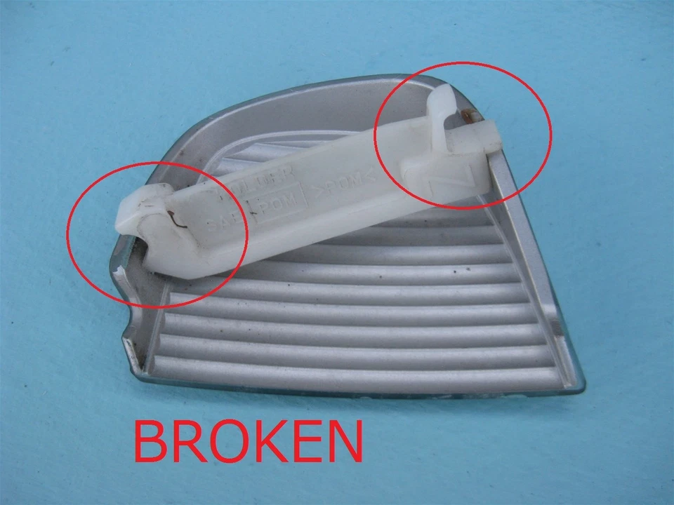 97 98 99 00 01 INFINITI Q45 FRONT BUMPER COVER DRIVER LEFT SIDE FOG LIGHT LAMP - Image 3 of 4