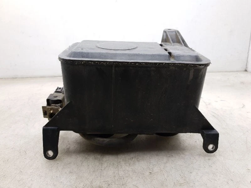 Toyota Tacoma 1998 2,4 L 4 cilindros montaje de bote de vapor de combustible Foto 2 de 4