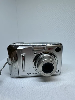 Fujifilm Digital Camera FinePix A500 5.1MP Silver Tested