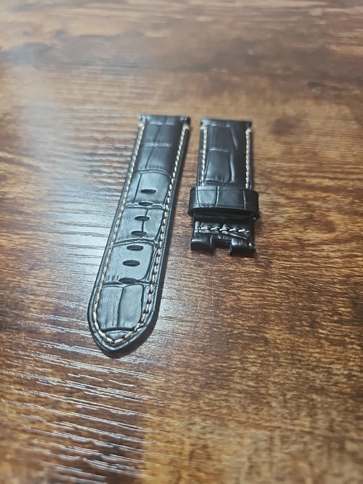 Panerai Watch 24/22mm OEM Black Alligator Strap for Deployment Deployant Buckle - Image 4 of 4
