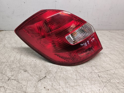 Rücklicht Rückleuchte Links 5J6945111 | Skoda Fabia 5J 11BJ 1.2B B253