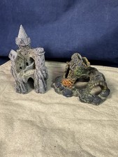 Aquarium Castle and Barnacle Barrel Decorations