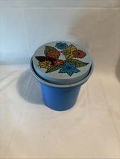 Vintage 1970s Rubbermaid Retro Blue Floral Hard Plastic Nesting Canister - 2222