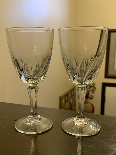 Vintage Set of 2 Crystal Clear Wine Glasses Stemware Goblets Made in France - Picture 7 of 8