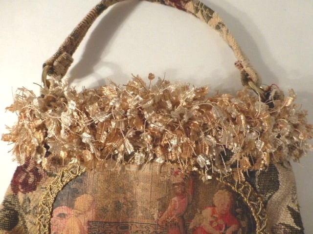 Tela de tapiz floral rosa Pulvermacher Designs, imagen antigua, bolsa con flecos  Foto 3 de 4