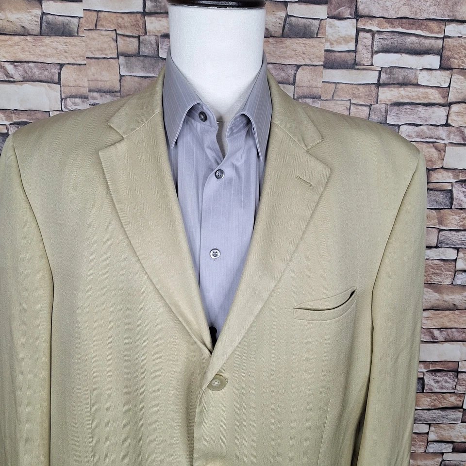 Jaqueta esportiva masculina Geoffrey Beene 48R bege seda 3 botões sem ventilação - Imagem 2 de 4