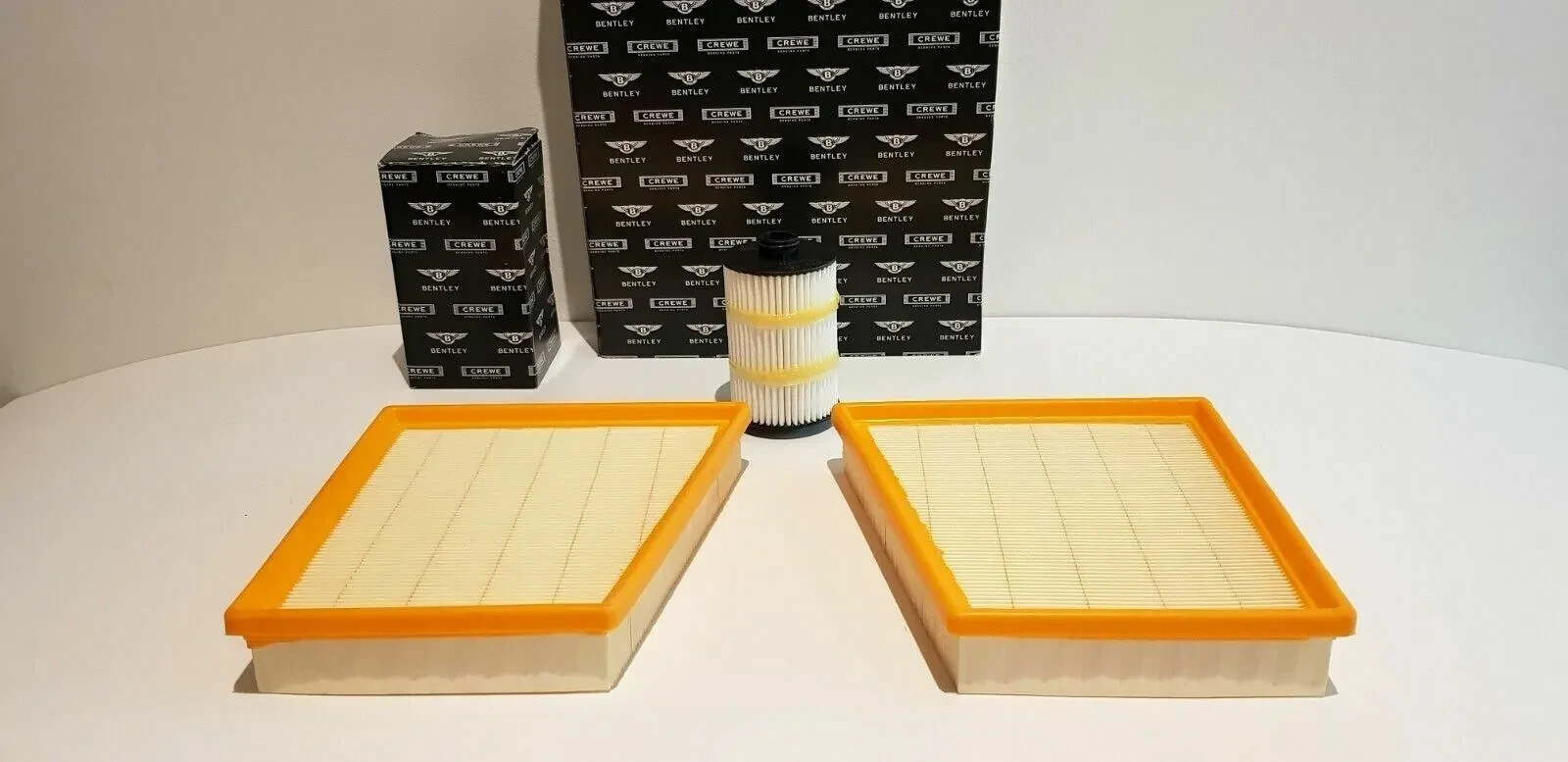 🔧 V8 Service Kit: Air Filters + Oil Filter for Bentley GT/GTC 2012–2018