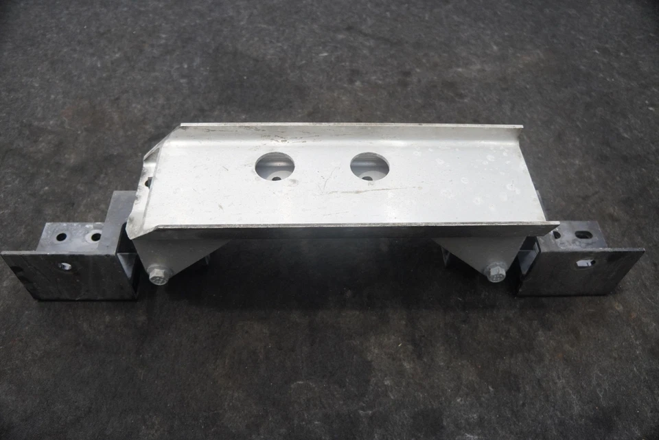 Soporte de soporte de travesaño de transmisión 4865186AB Plymouth Prowler 1999 Foto 4 de 4