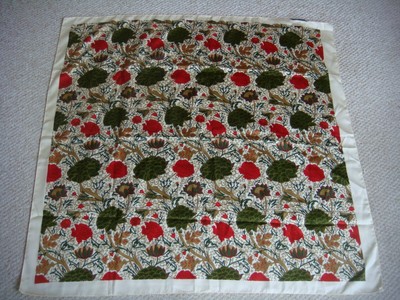 Vintage Krawattenhalter ''Kunst des Schals'' großer herbstlicher Blumenschal 34'' x 35''