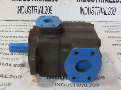 BENCHMARK 25V21A-4A22 HYDRAULIC PUMP NEW OLD STOCK