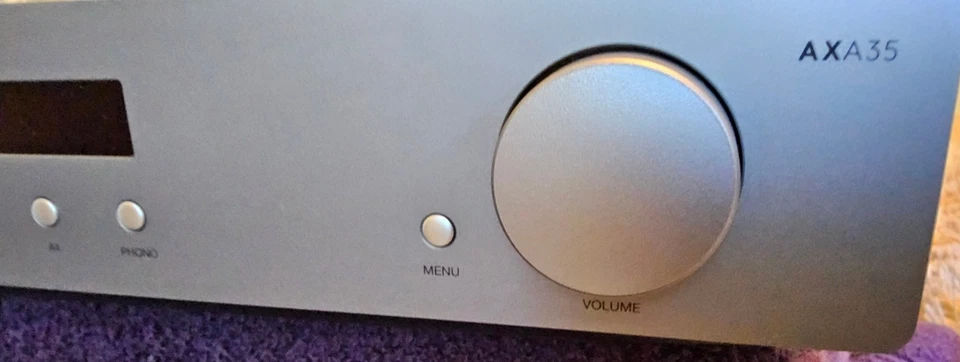 Amplificador estéreo integrado Cambridge Audio AXA35 - Usado.  Foto 4 de 4