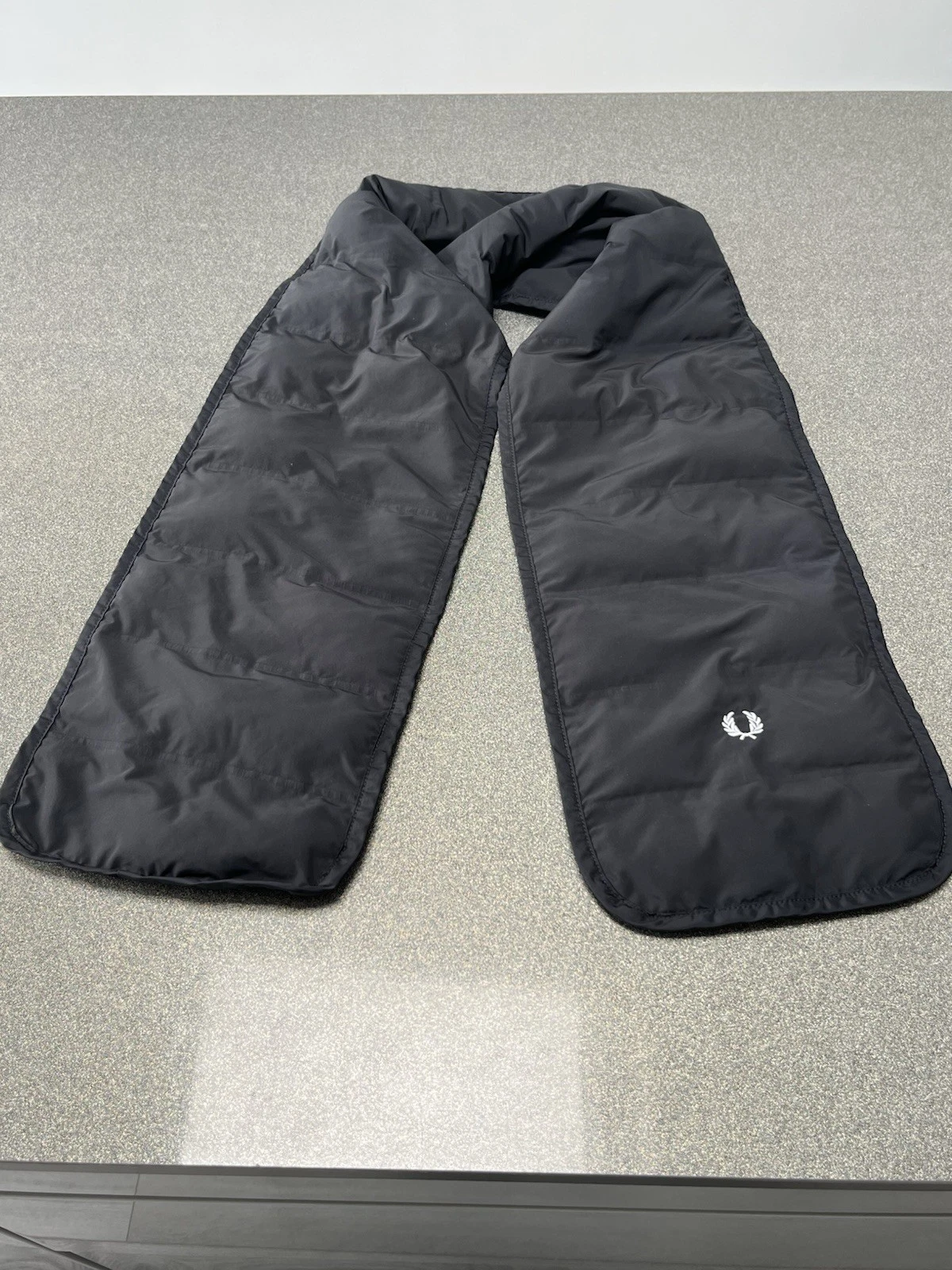 Fred Perry Insulated Fleece Backed Scarf - Very Unusual.