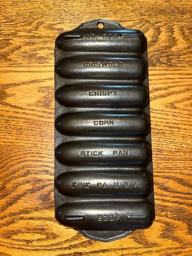 Griswold No. 273 Cast Iron Crispy Corn Stick Pan #930 Muffin Cornbread Erie, PA