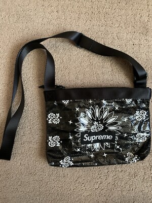新品 Supreme Bandana Tarp Side Bag バッグ ハット supreme bandana tarp side bag | eBay