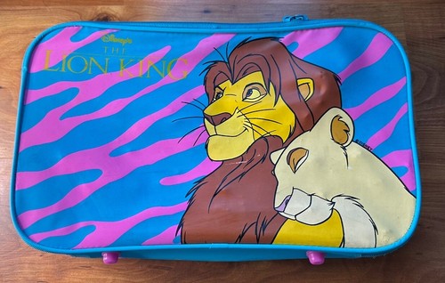 Vintage Disney’s Lion King Suit Case See ALL Pics Child’s Suit Case