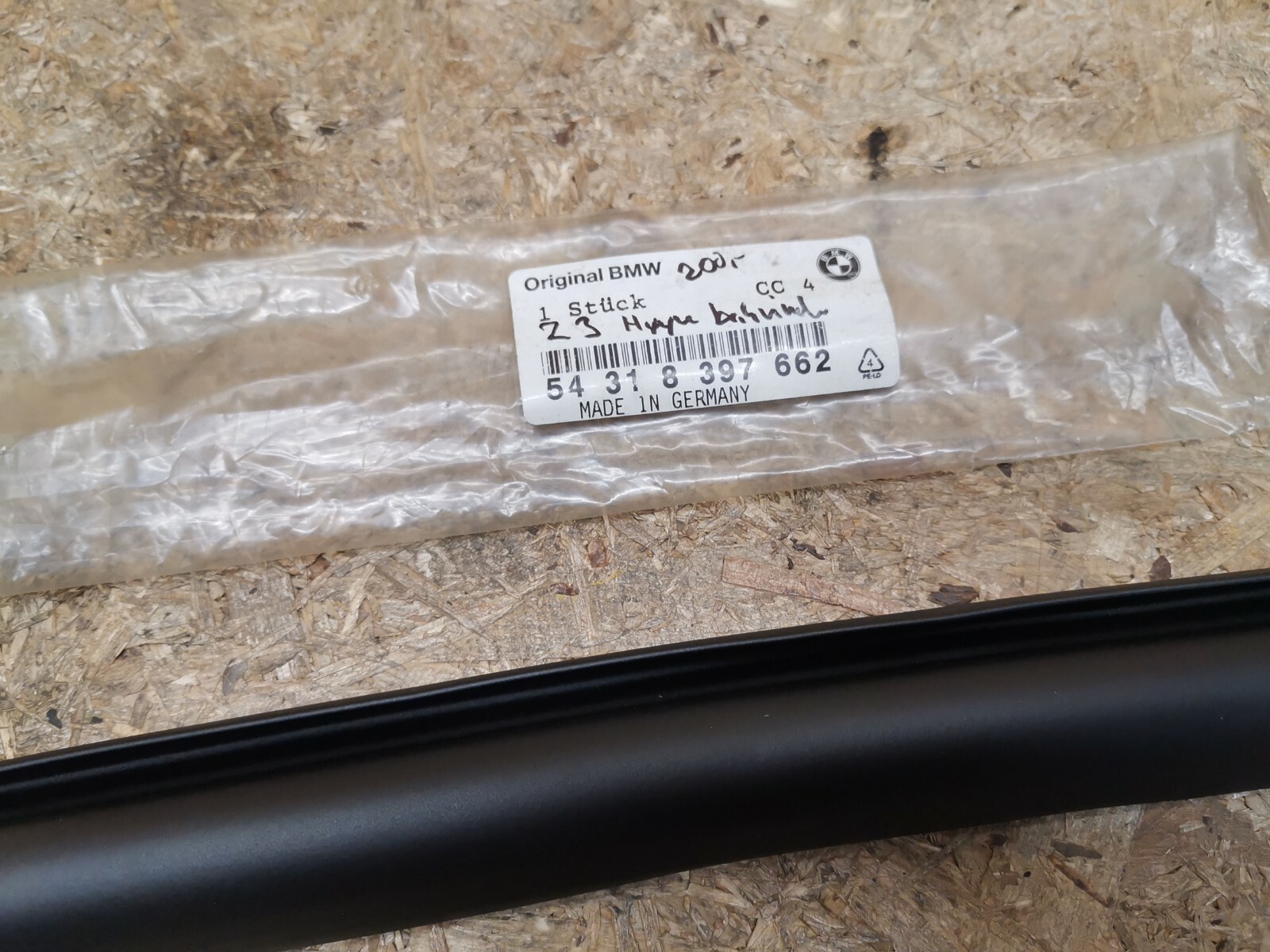 BMW Z3 Roadster Abdichtung Verdeck Fensterführung hinten rechts  