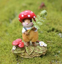 Wee Forest Folk RUSTY RED CAP, WFF# M-687, Red Mushroom Hat Mouse