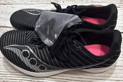 SAUCONY Men s Sneakers Sz 8.5 Sprint Black Track & Field Cleats Spikes NWT